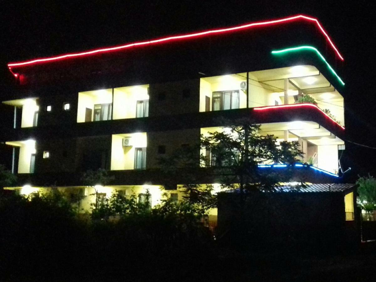 Hotell Anna Ureki Esterno foto